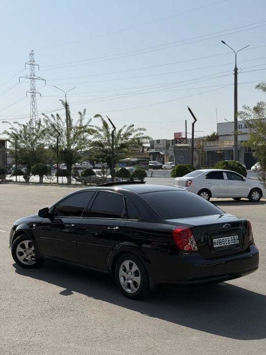 Arenda Vikubga Lacetti 1.8 Jentra Qilingan Qora Gbo Polniy Navarot