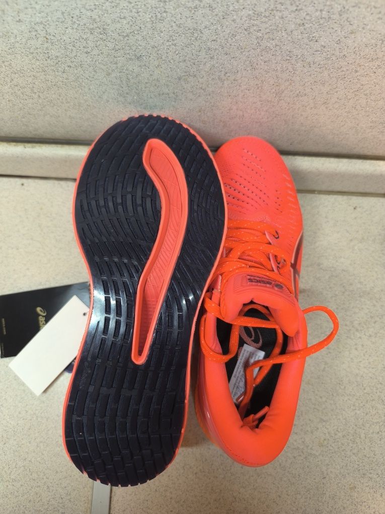 Дамски маратонки Asics