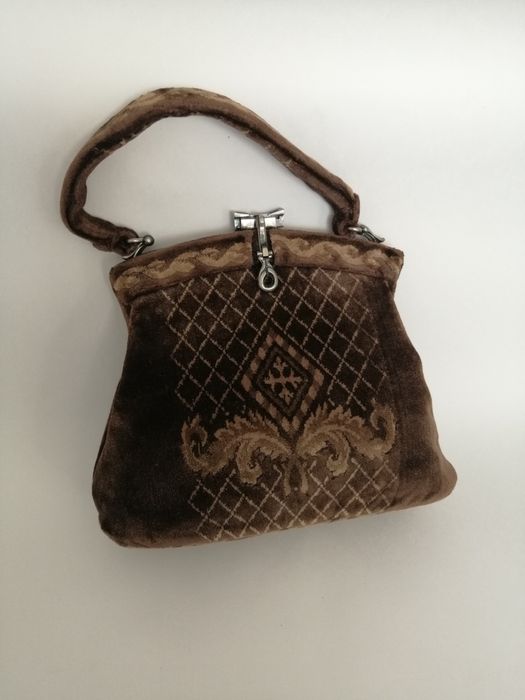 Geanta vintage catifea
