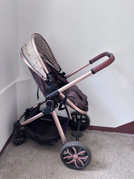 Vând cărucior 2 in 1