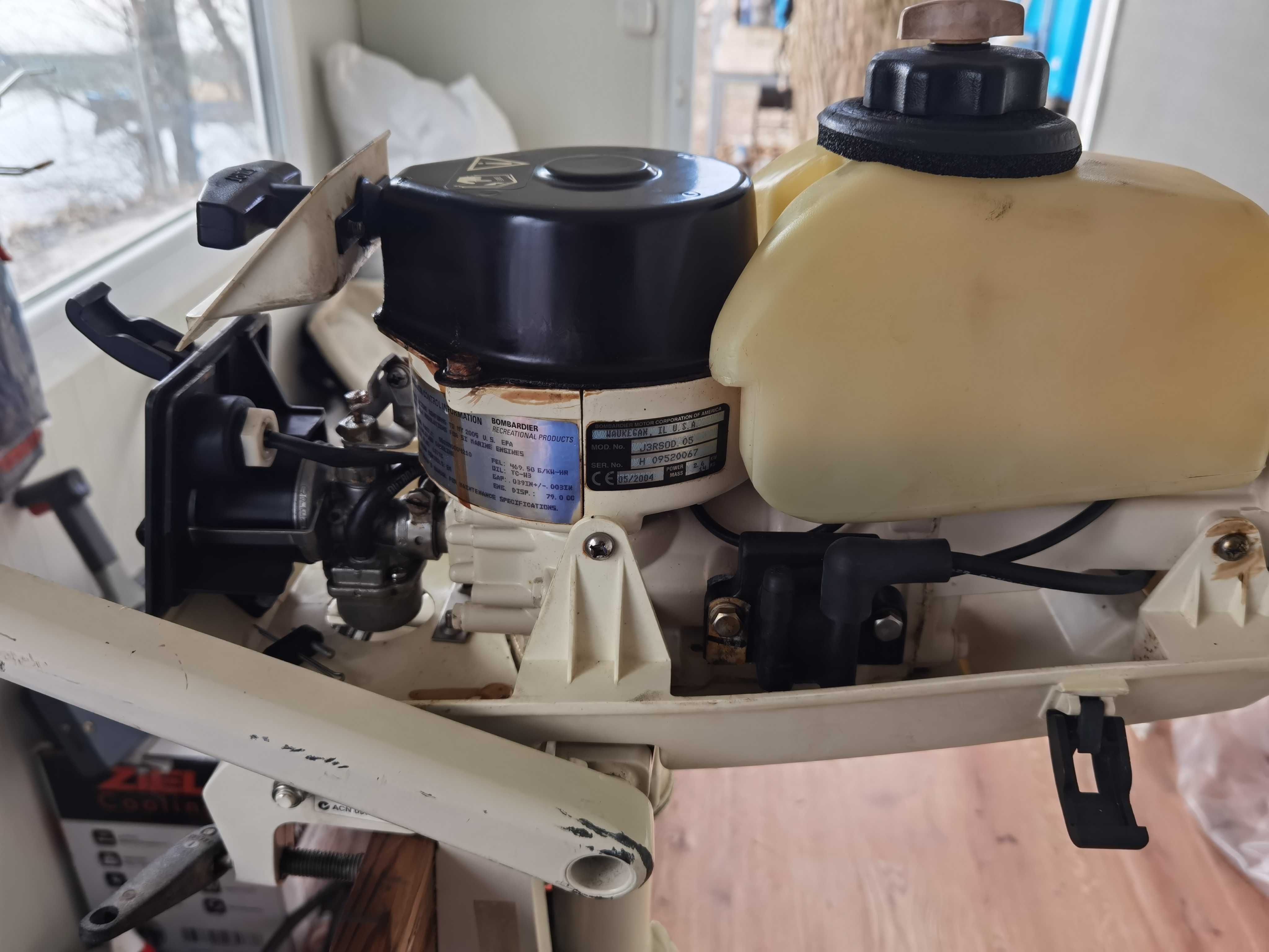 Извънбордов двигател Suzuki-6кс-4stroke