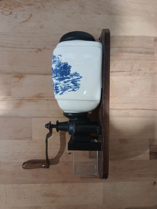 Râșniță cafea porțelan