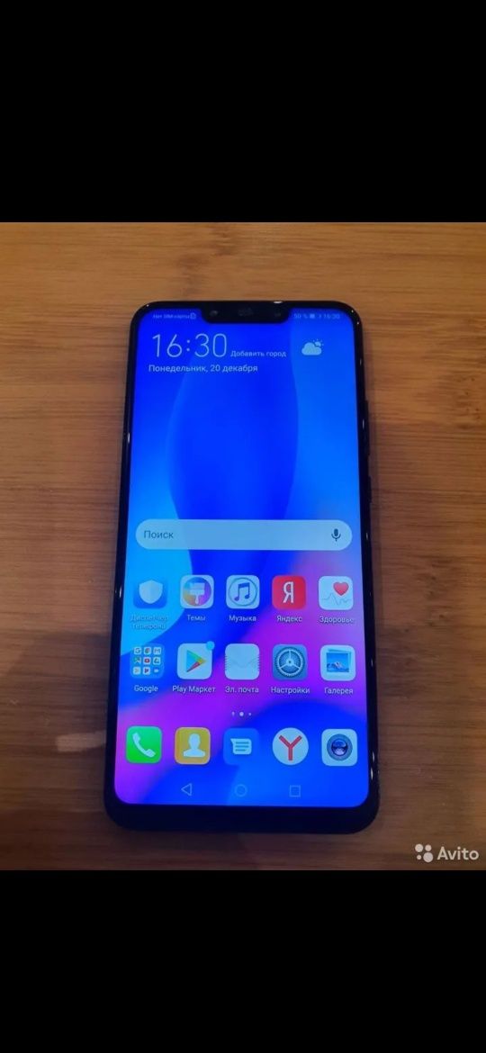 Продаю Huawei Nova 3