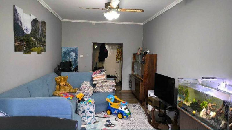 Квартира 3/2/4 Улучшенка Комнаты раздельные.80кв.м продается Чиланзар