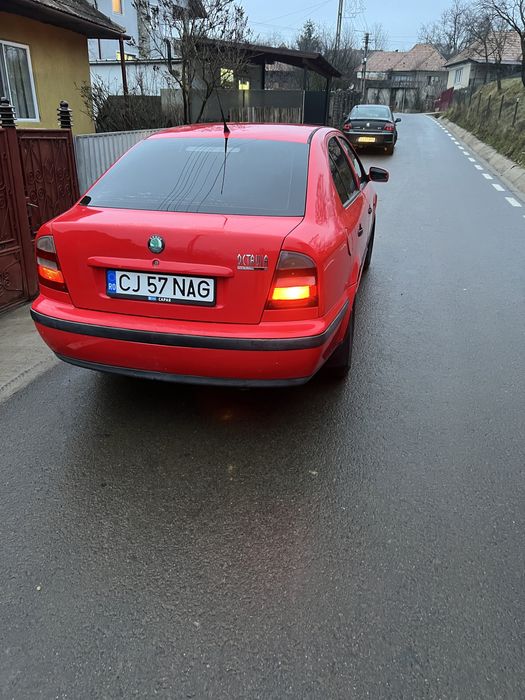 Skoda octavia 1 1.6 benzina ,motor fiabil