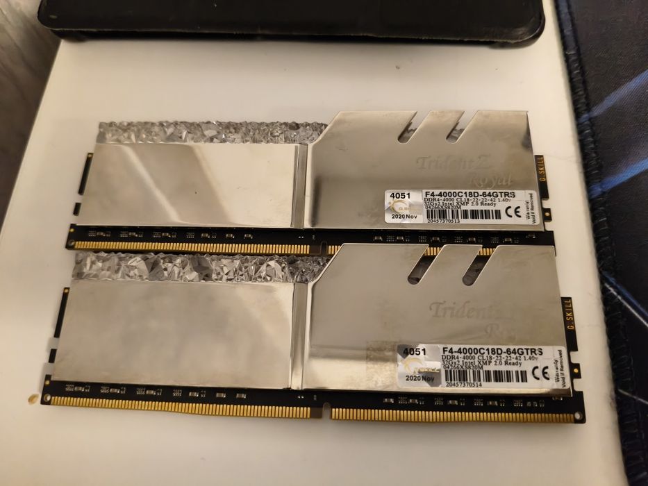 Kit memorii G.Skill Trident Royal 64gb ddr4 4000Mhz CL18