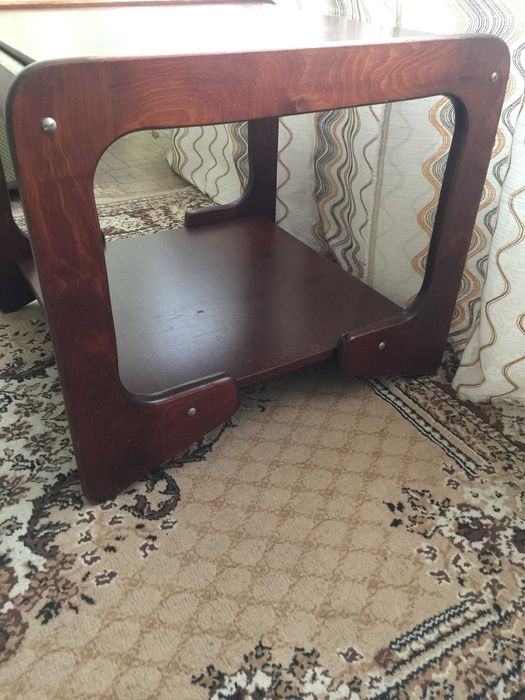 Comodă pentru televizor