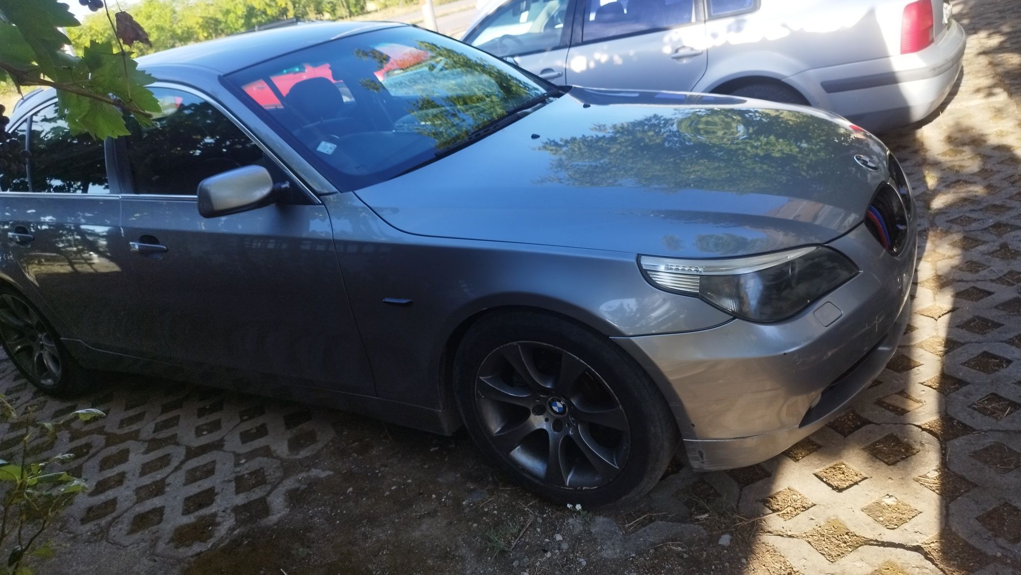 BMW E60 525D 2005г