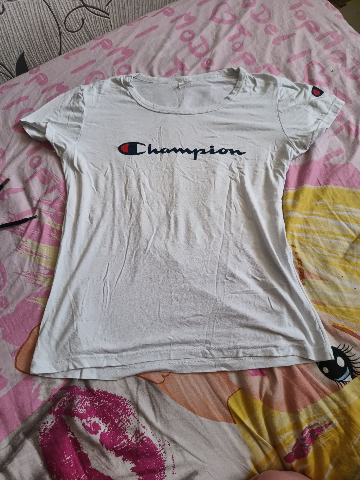 Tricou dama, Champion