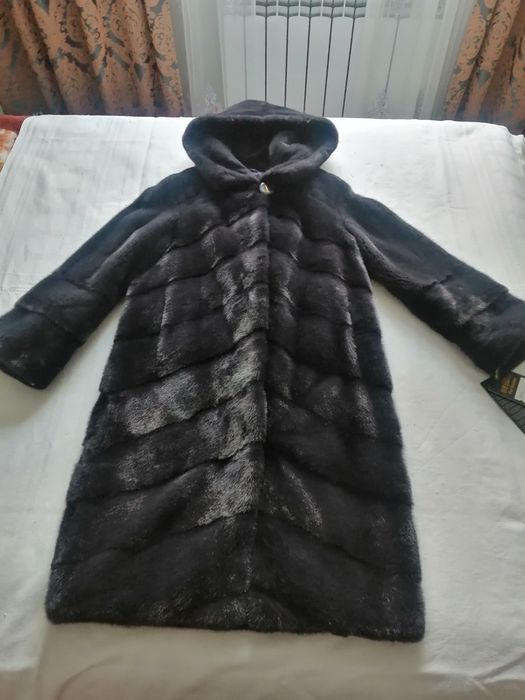 Шуба норковая новая