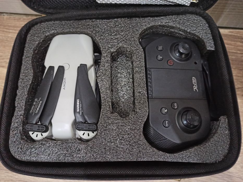 Дрон VICKY 4d- f10
