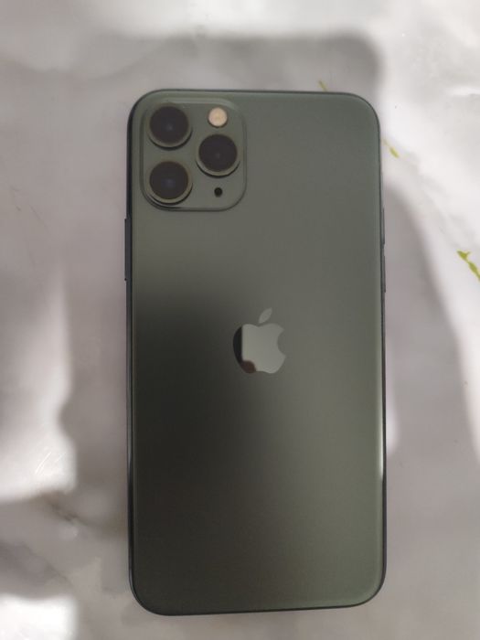 Iphone 11 pro.