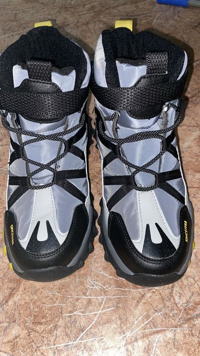 Зимняя обувь на мальчика