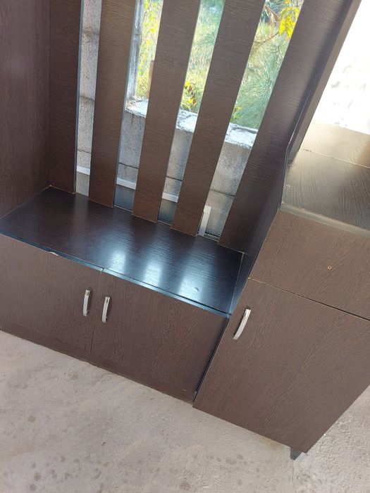 Продам шкаф прихожку