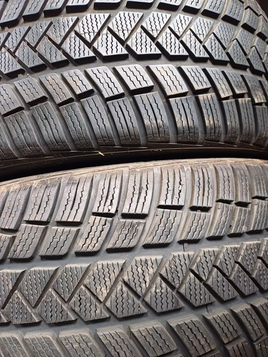 Гуми 235/45/18 Вредештайн