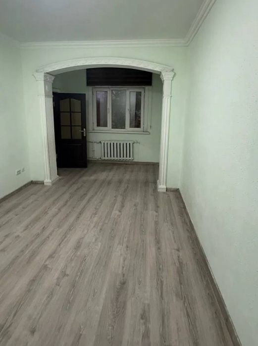 ^7 квартал Чиланзар 2/4/4 Вблизи МЕТРО Хамза Чистая квартира Продаётся