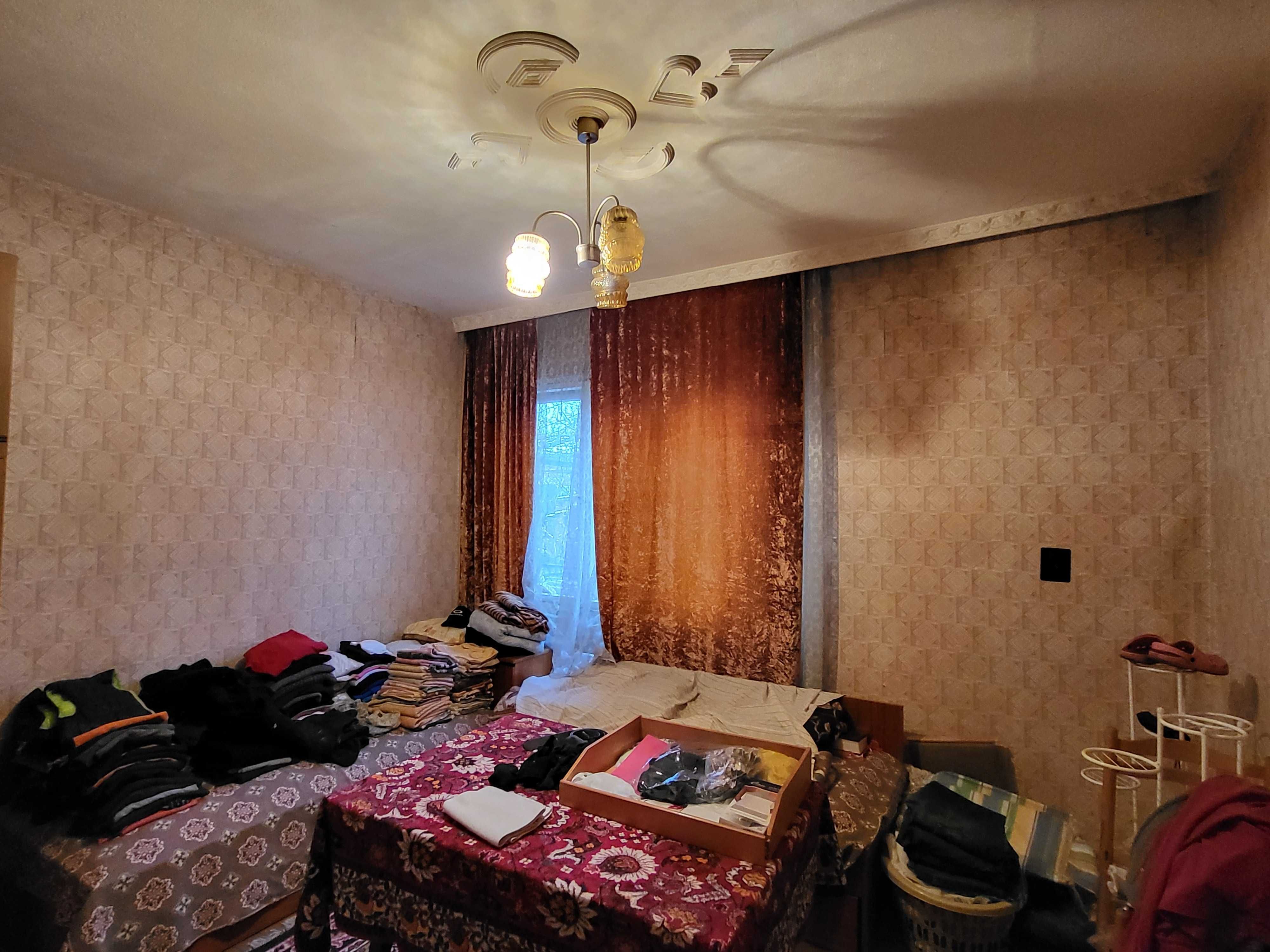 Продава къща в гр.Пещера