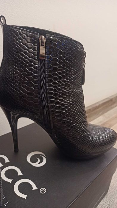 Елегантни дамски боти"ELIZA"+подарък