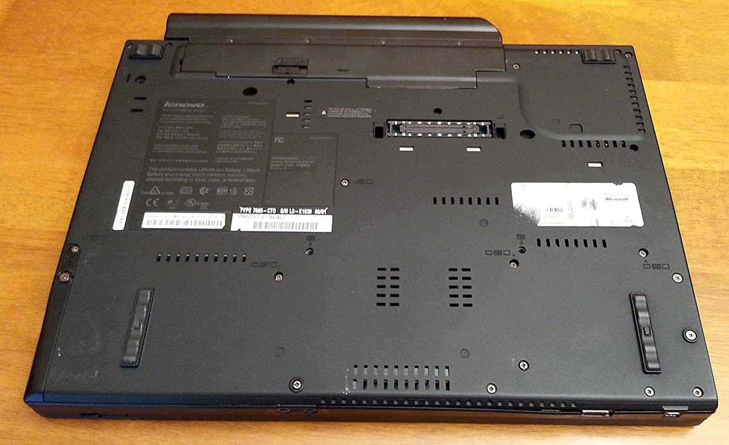 Продавам лаптоп Lenovo ThinkPad T61