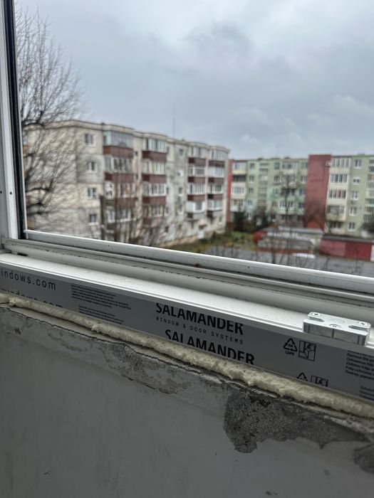 Geamuri termopan Salamander