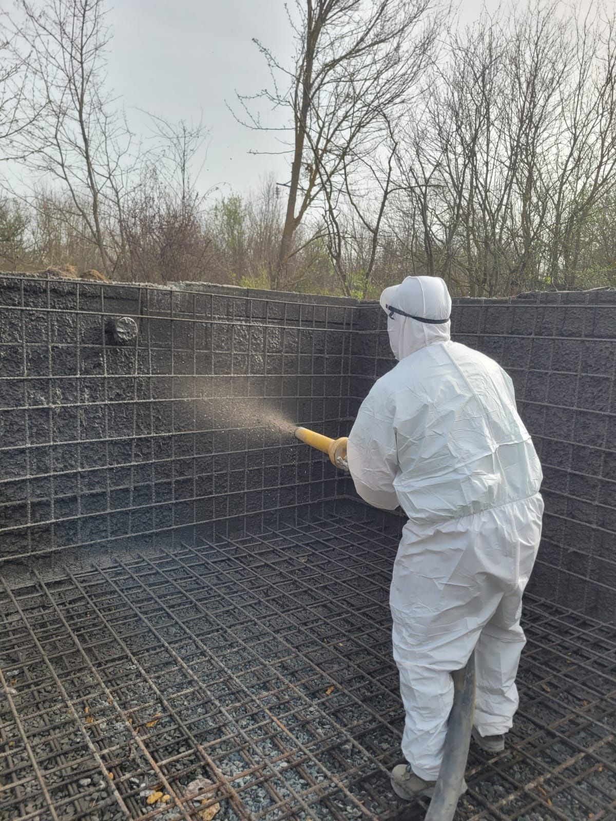 Beton torcretat, tencuiala torcretata, torcretare beton