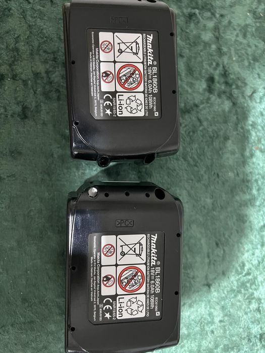 Батерия Макита BL1860B