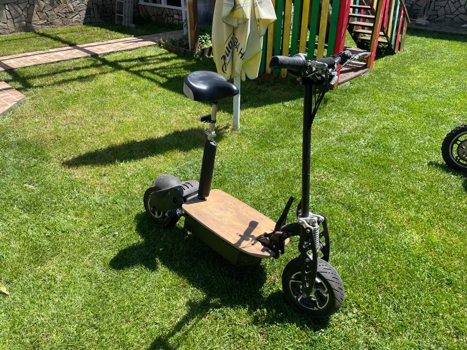 Електрическа тротинетка 10" 2000W