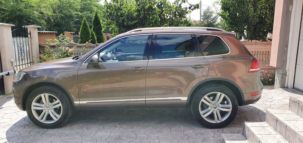 VW Touareg masina personala ingrijita