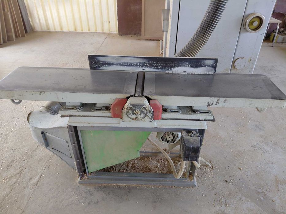 Дърводелски машини