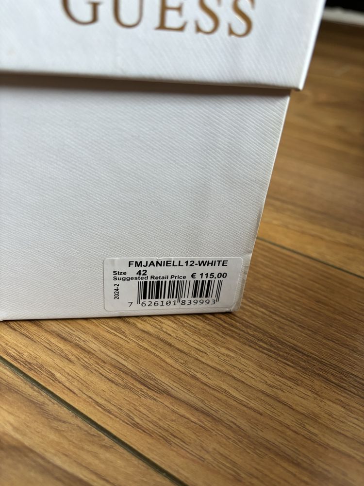 Pantofi Guess marimea 42