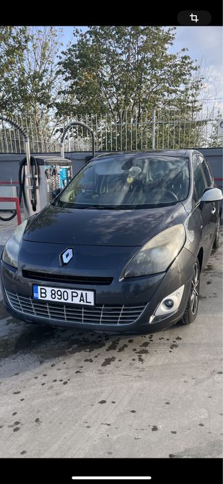 Renault Grand Scenic 2011/Panoramic/Bose Edition/Keyless