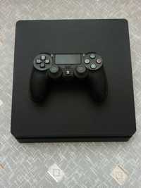 Vând PlayStation 4 slim 1TB