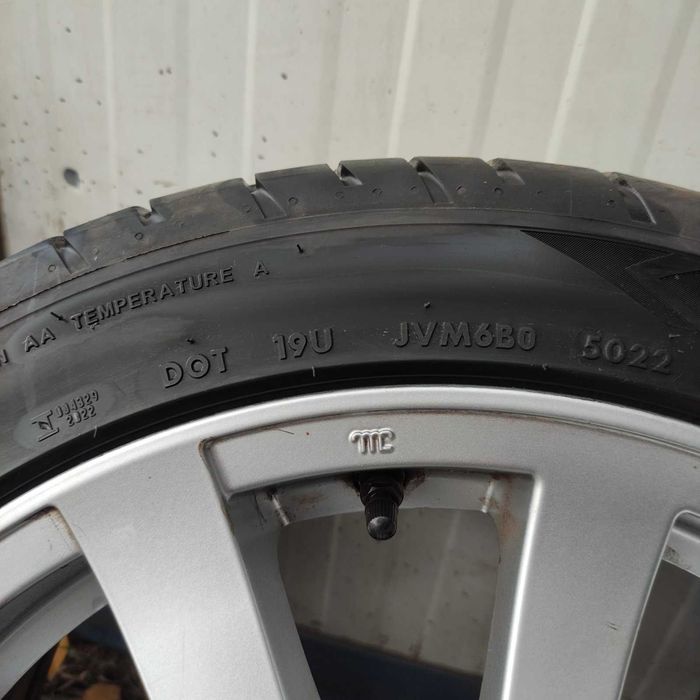 Летни Гуми с Джанти 215/45/17 DOT 2022