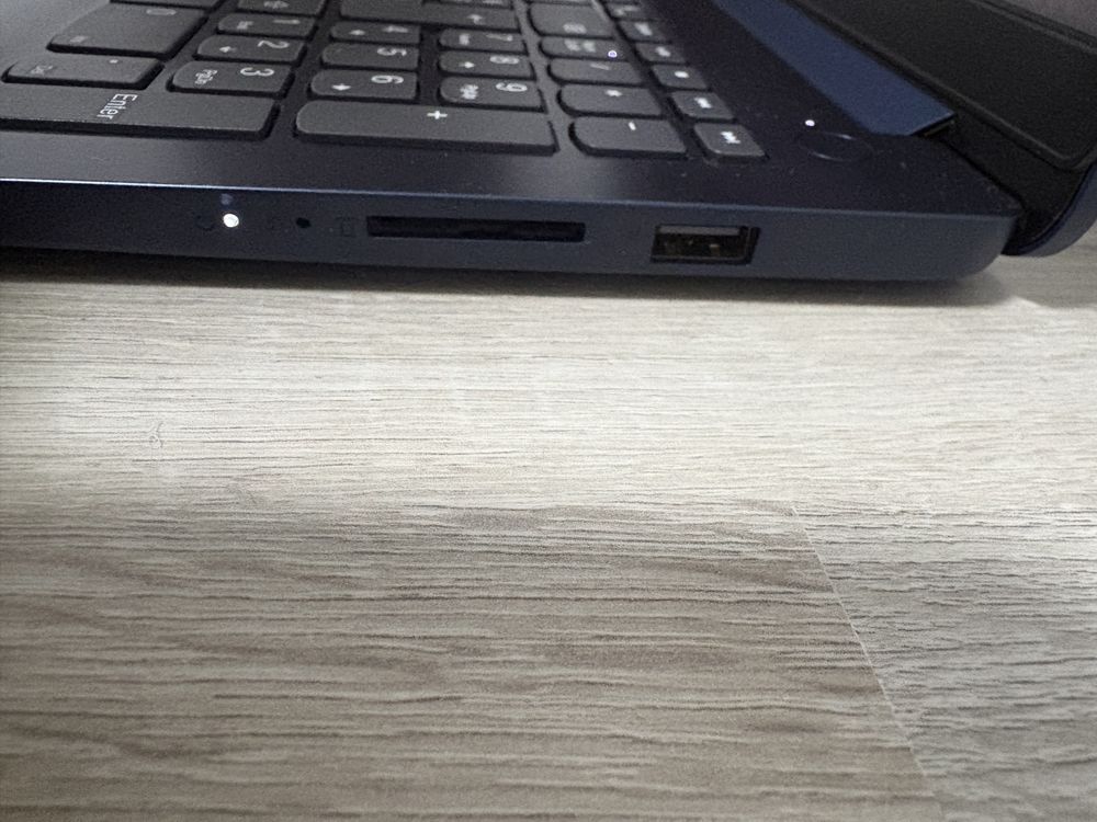 Lenovo IdeaPad 15IJL7 (82LX00M8)