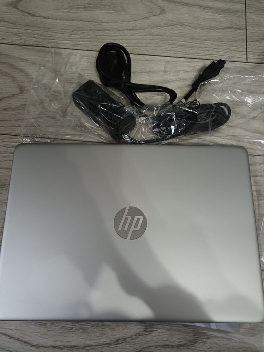 Laptop  si tableta