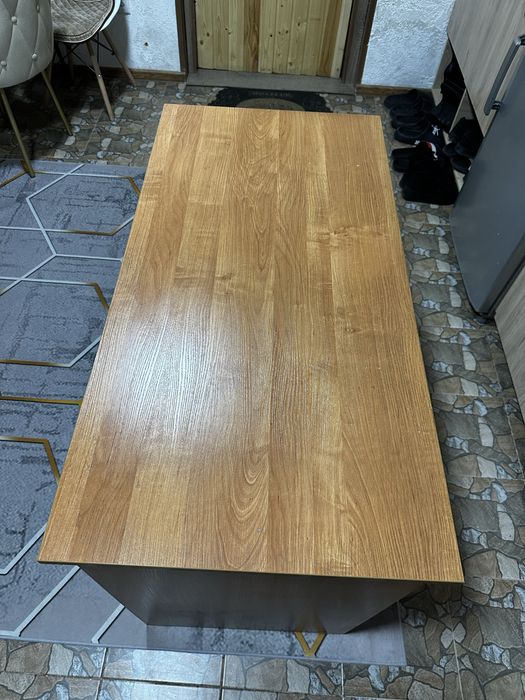 Компьютерный, писменный стол.