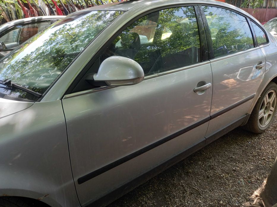 Vw Passat B5.5 berlina, usa, usi portiere, geamuri, broasca broaste.