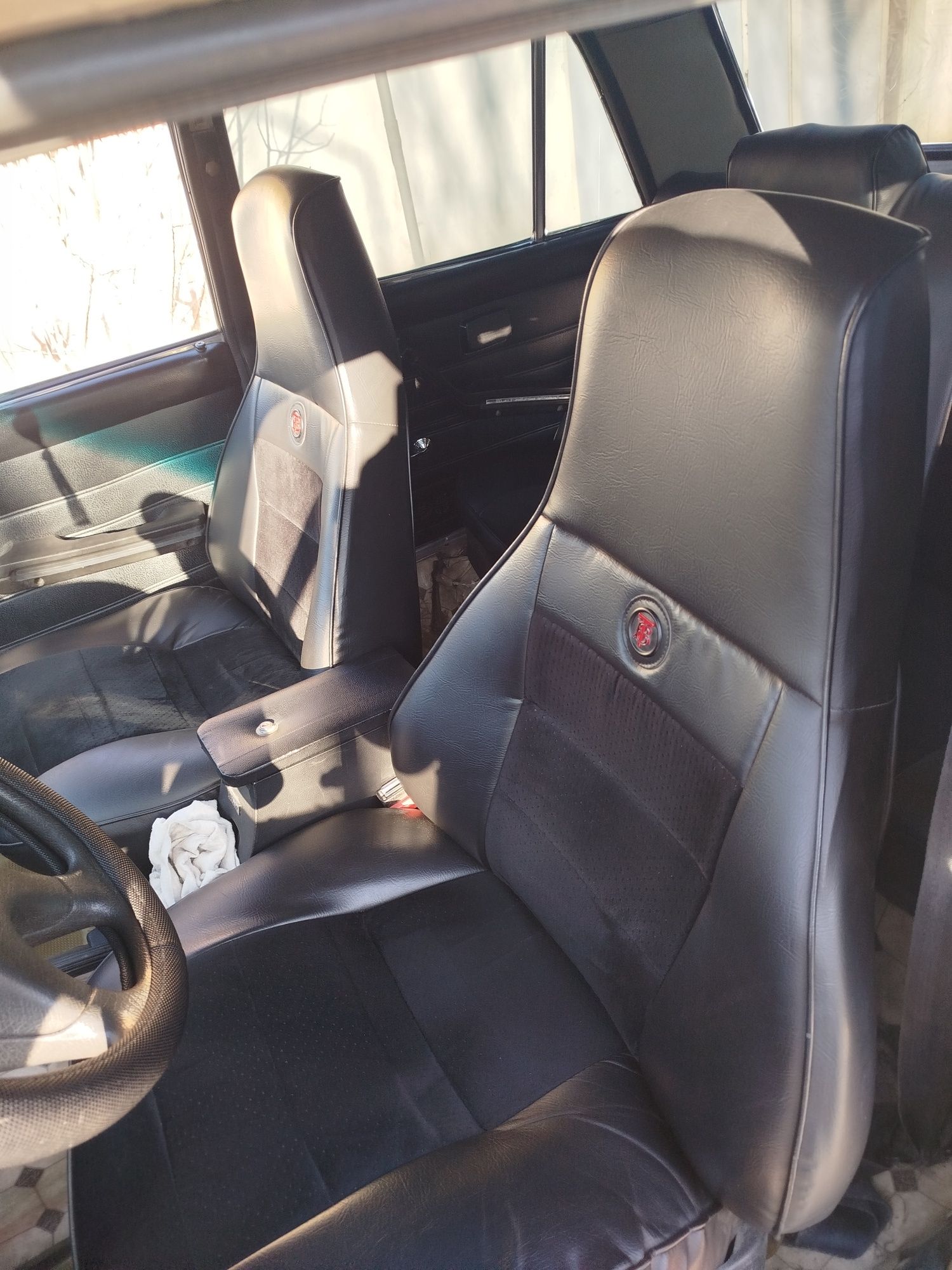 Vaz 2106 sotiladi 1991 yil