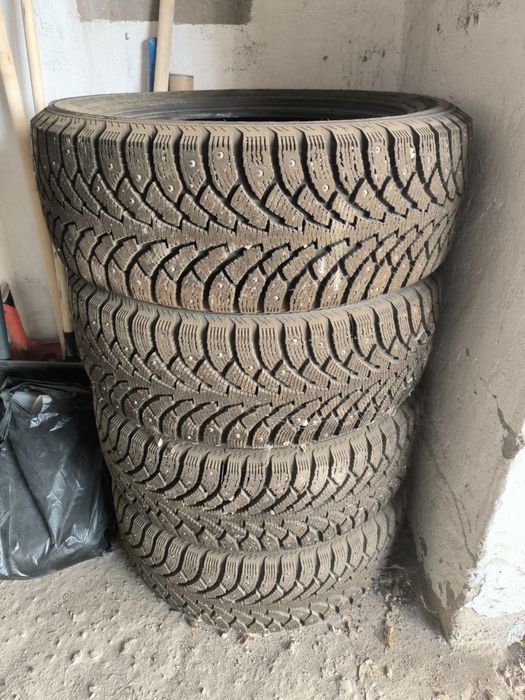 Поодам балоны,шипы на месте.