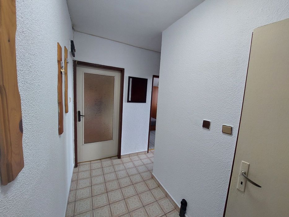 Дава се под наем Двустаен апартамент в Русе, Център - 70 кв.м за 229.5 € - Снимка #6