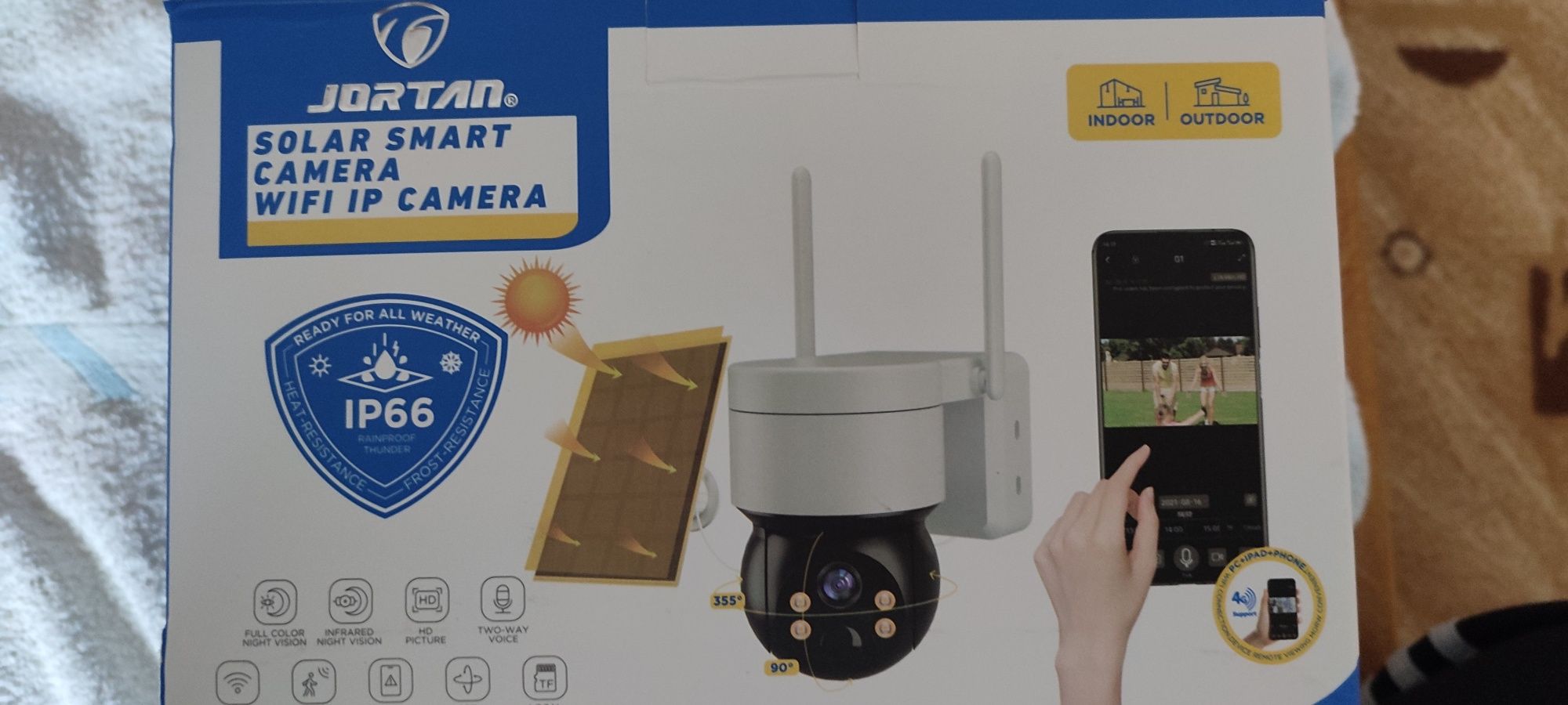 Camera supraveghere cu alimentare solara si transmitere prin net