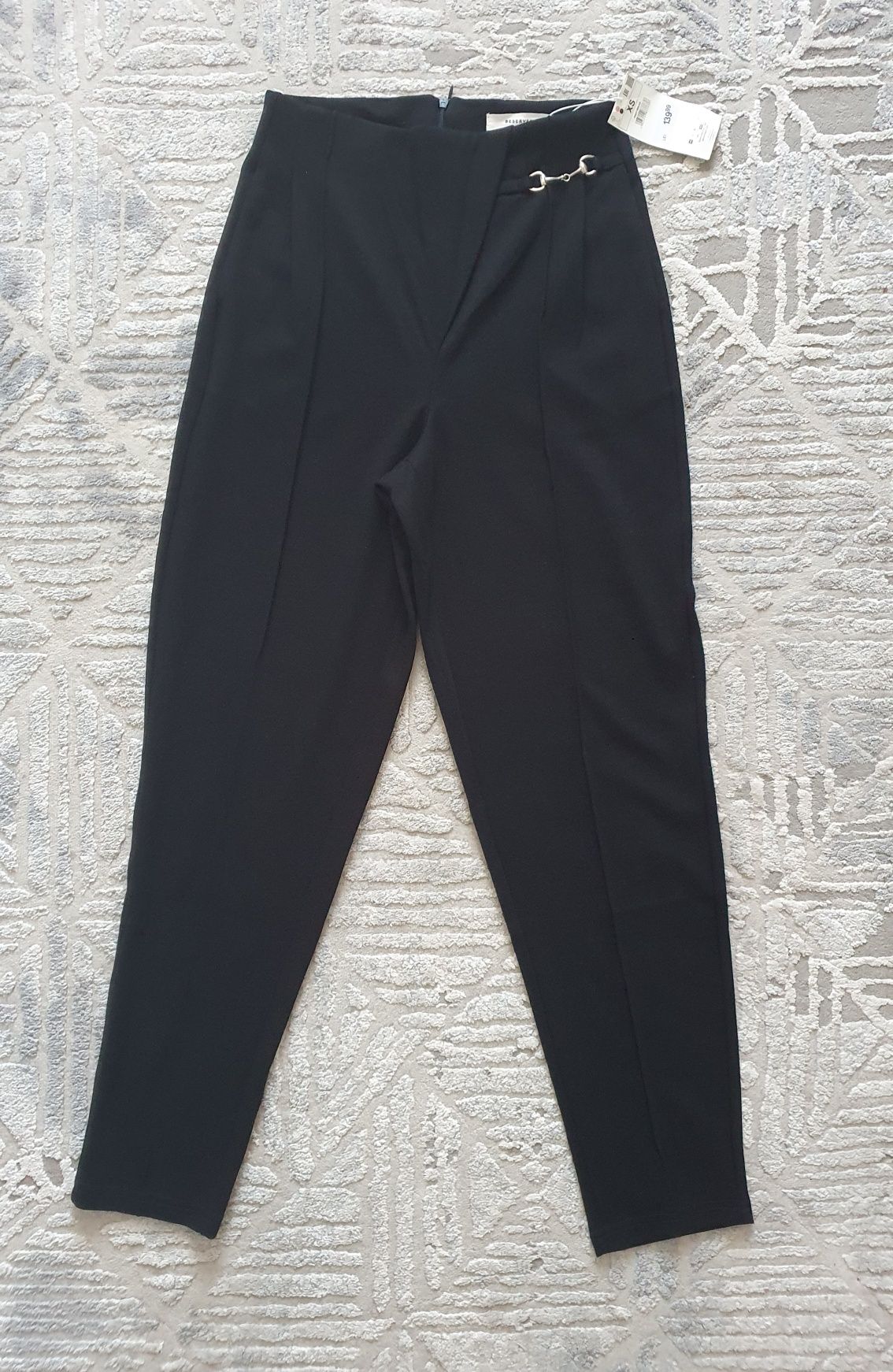 Pantaloni Reserved xs,stofa elastica