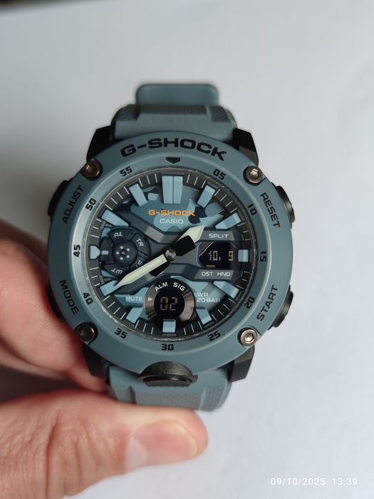 Часовник G-Shock