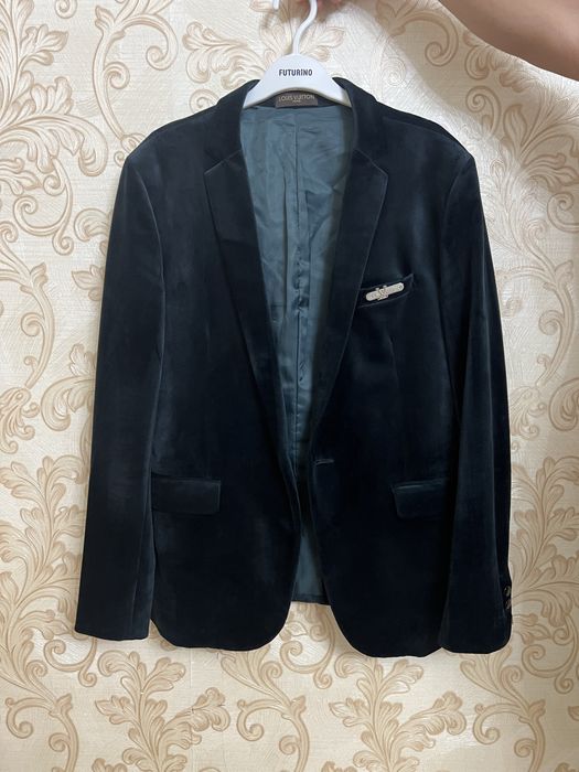 Продам мужской велюровый пиджак размер 46-48