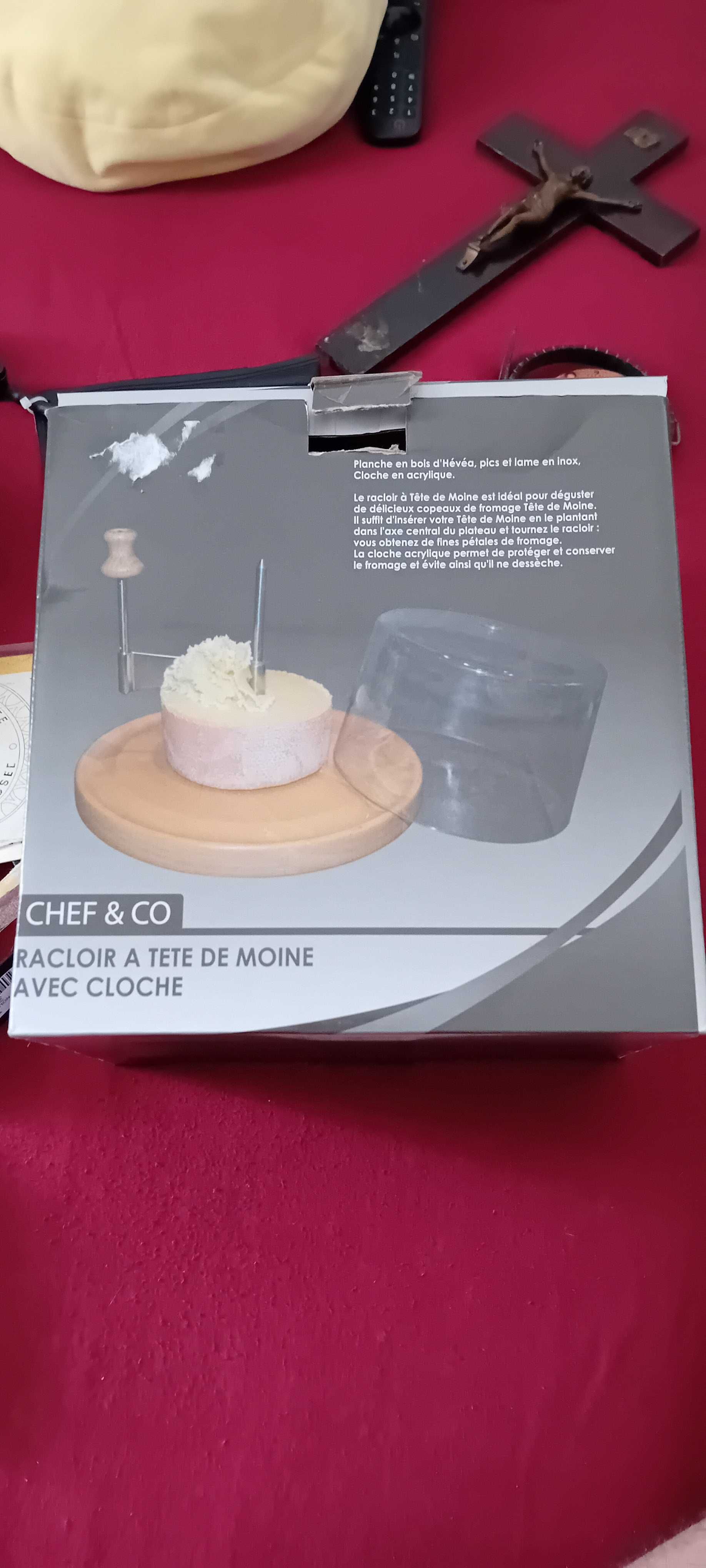 Freza razatoare pentru branza sau ciocolata