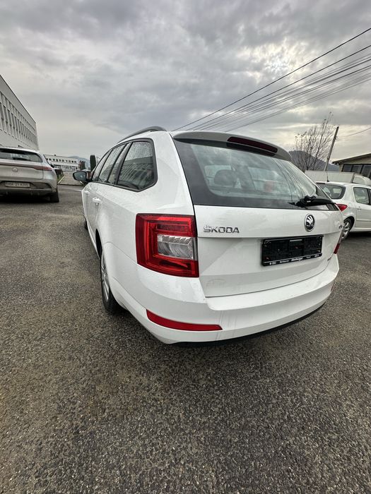 SKODA Octavia 4x4, Panoramic - 2.0 TDI