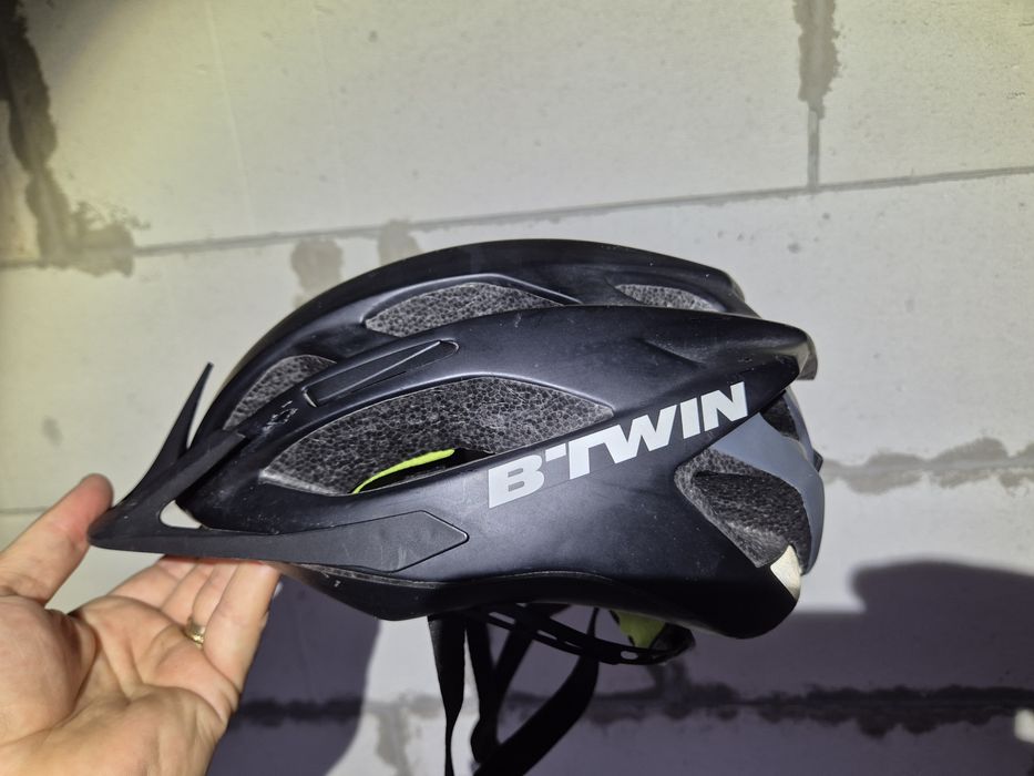 Casca ciclism Btwin 500