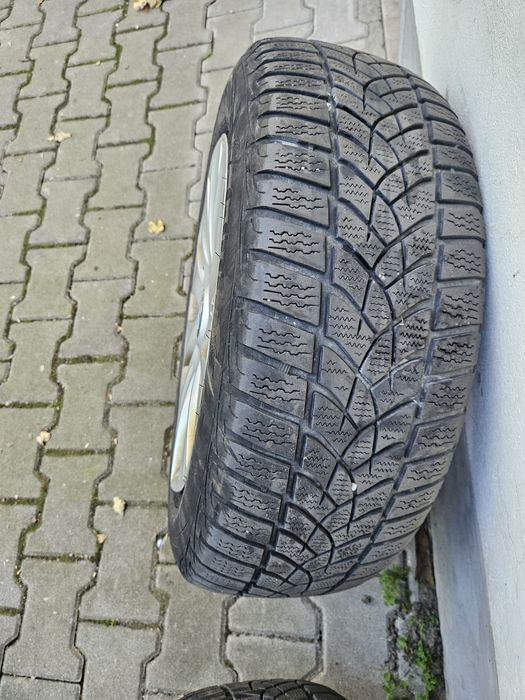 Roti BMW F30/F31 iarna 205/60R16 RunFlat