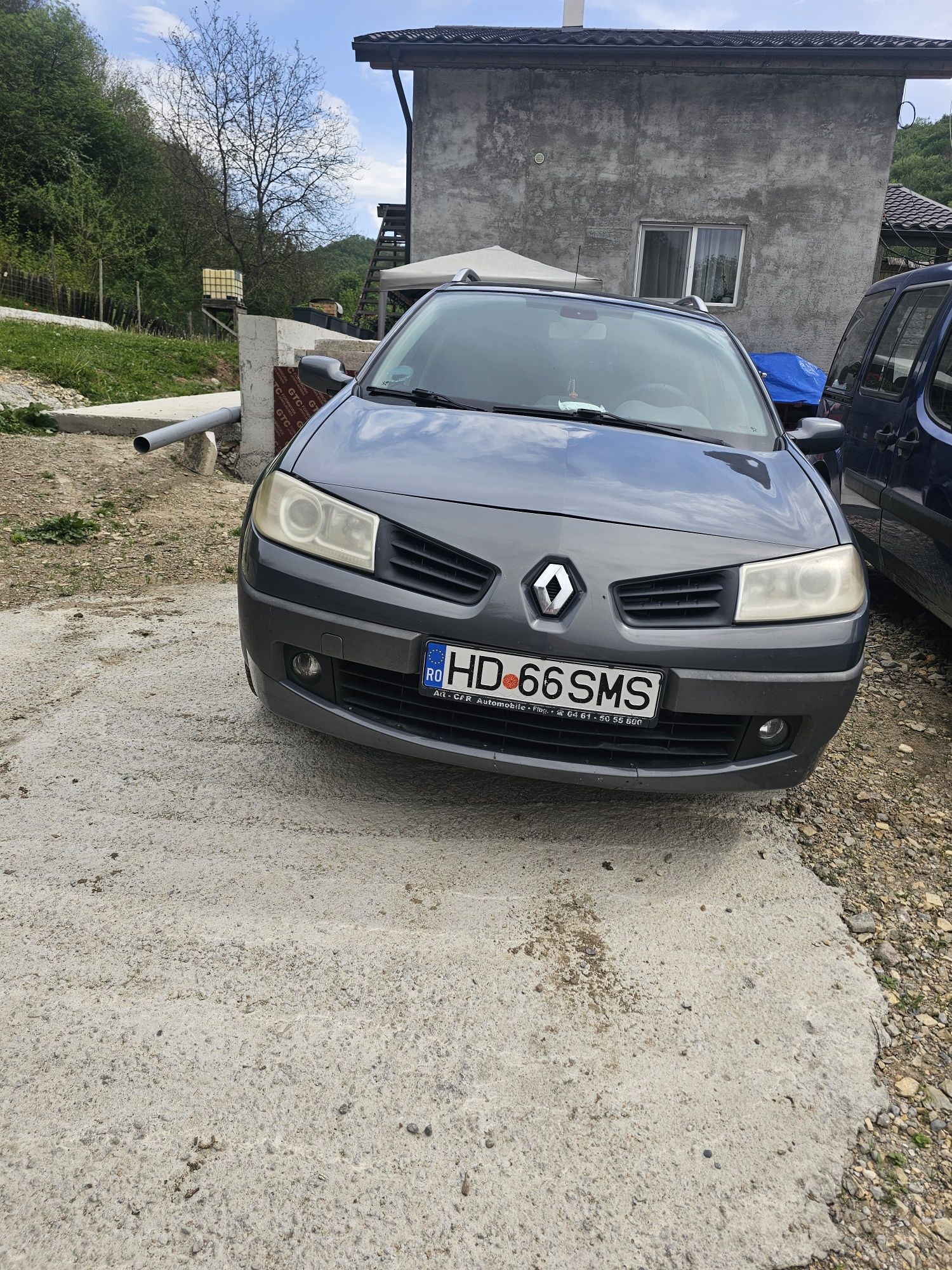 Vând Renault Megane