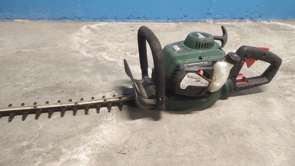 Бензинов храсторес